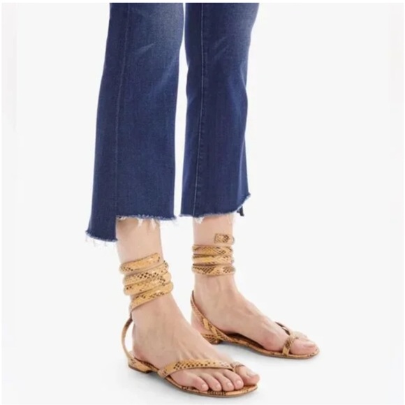 Mother The Insider Crop Step Fray Tongue and Chic Women’s Jeans - Picture 2 of 6